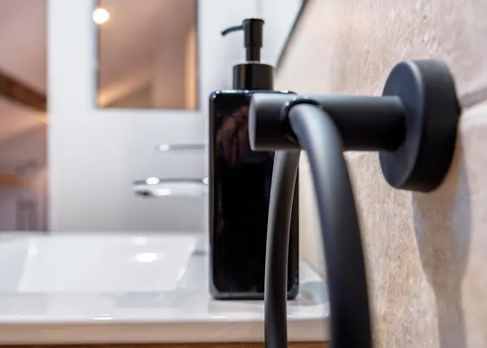 Apartment Neuf, Confortable & Atypique